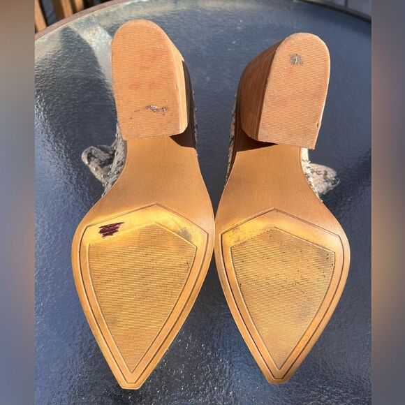 Steve Madden Animal Print Pointed Toe Ankle Boots Back Zipper Closure Size 8.5 - Picture 7 of 12